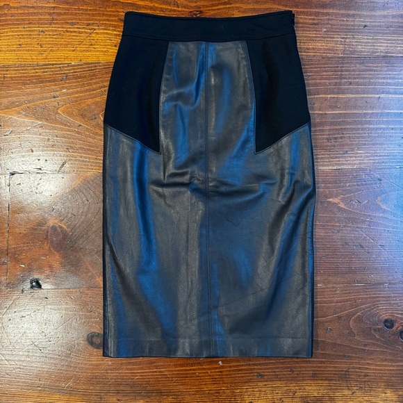 Diane Von Furstenberg Black Leather Pencil Skirt. Size‎ 6 - Picture 11 of 11